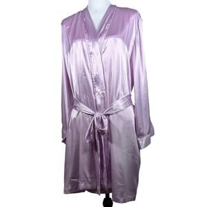 Morgan Taylor 2 peice set Robe +Nightgown Lilac Sz MBust 41"Length Cb36"GUC